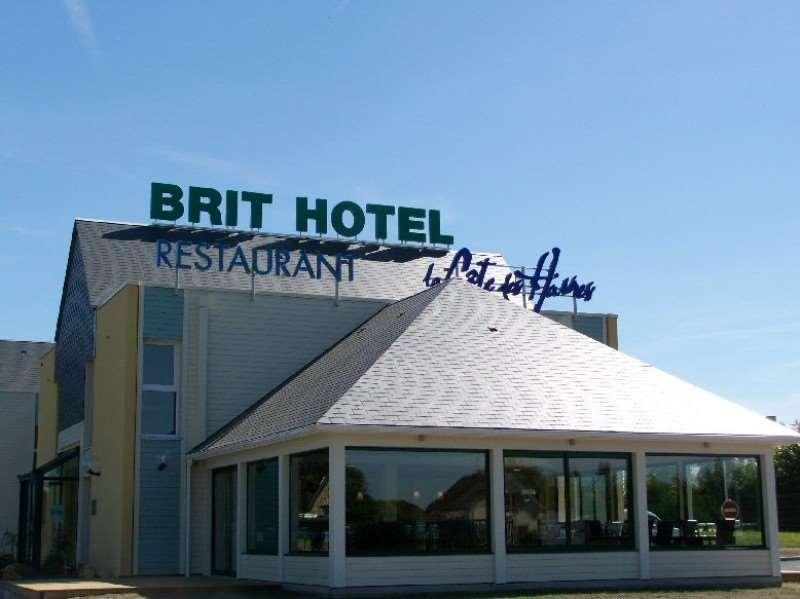Brit Hotel De La Cote Des Havres Lessay Bagian luar foto